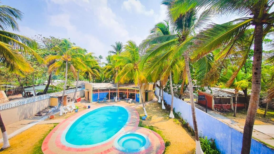 Hostal Club Mochilero La Libertad Eksteriør billede